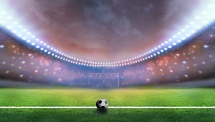 九游下载中心-_战术解析：选手如何应对对手的变化_，对手在比赛中表现的竞技水平